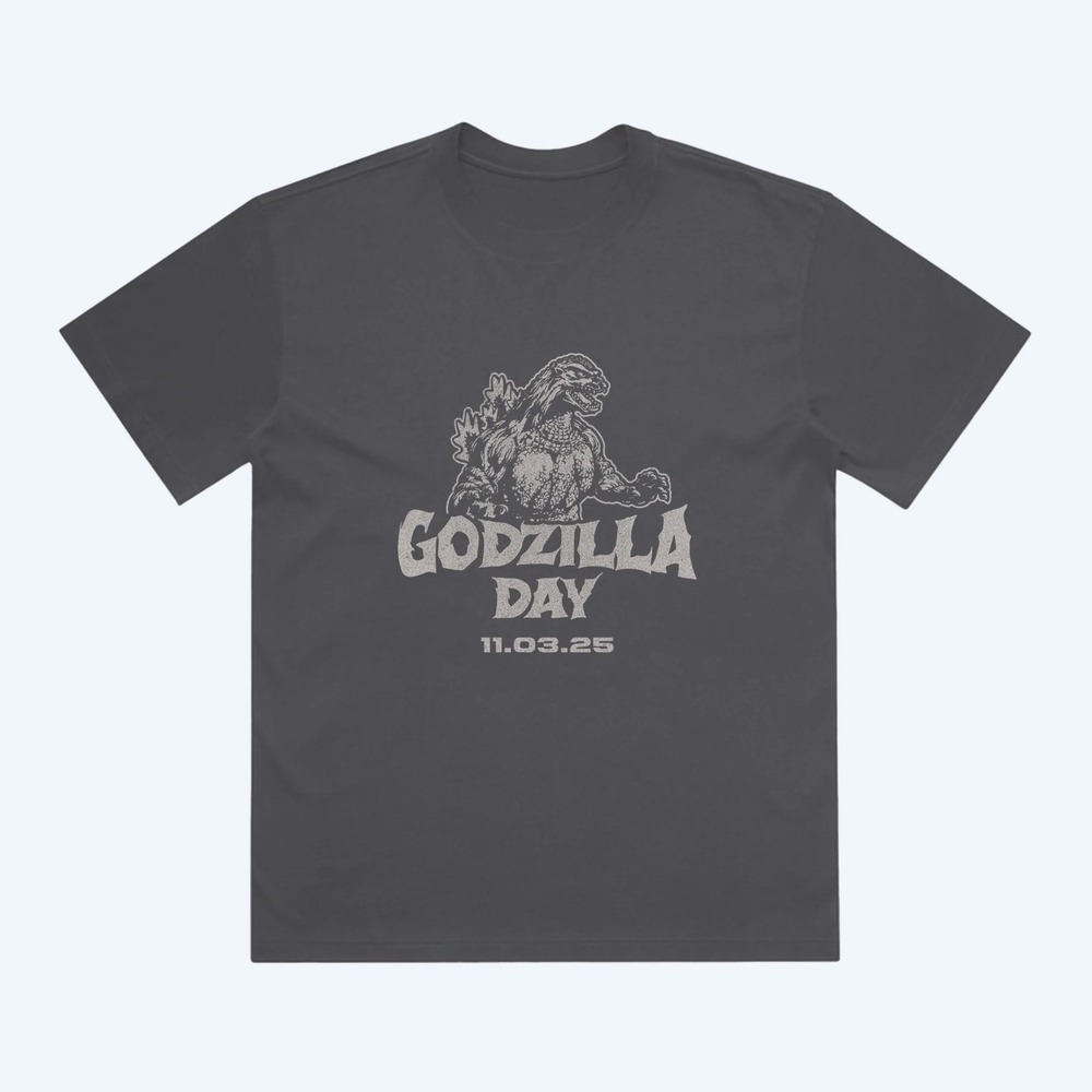 Official Godzilla Day 2025 Collector's T-Shirt Graphite Black Variant, Medium